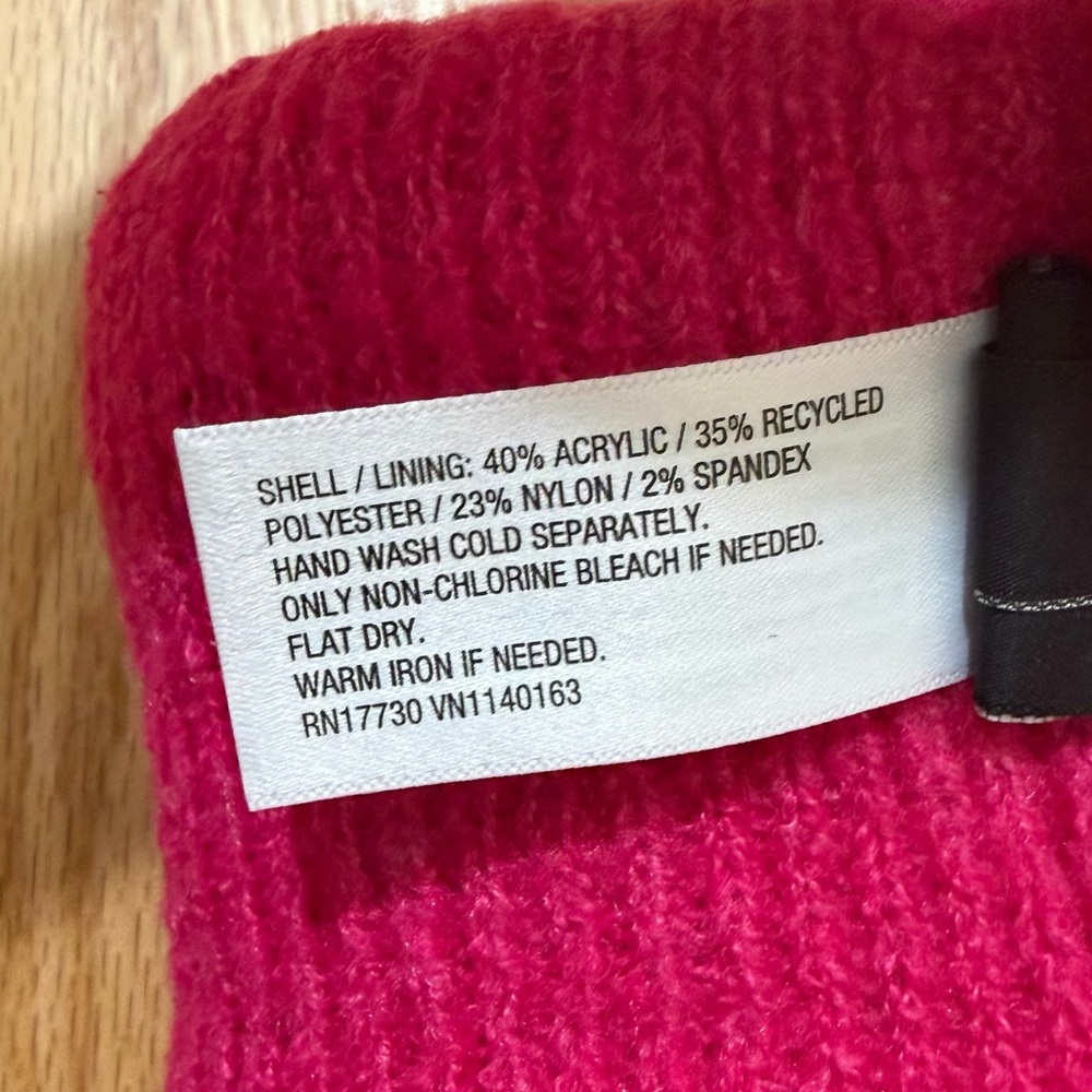 NWT ART CLASS Vibrant Pink Knit Winter Beanie Hat (One Size Fits Most) 💗 - Picture 5 of 6